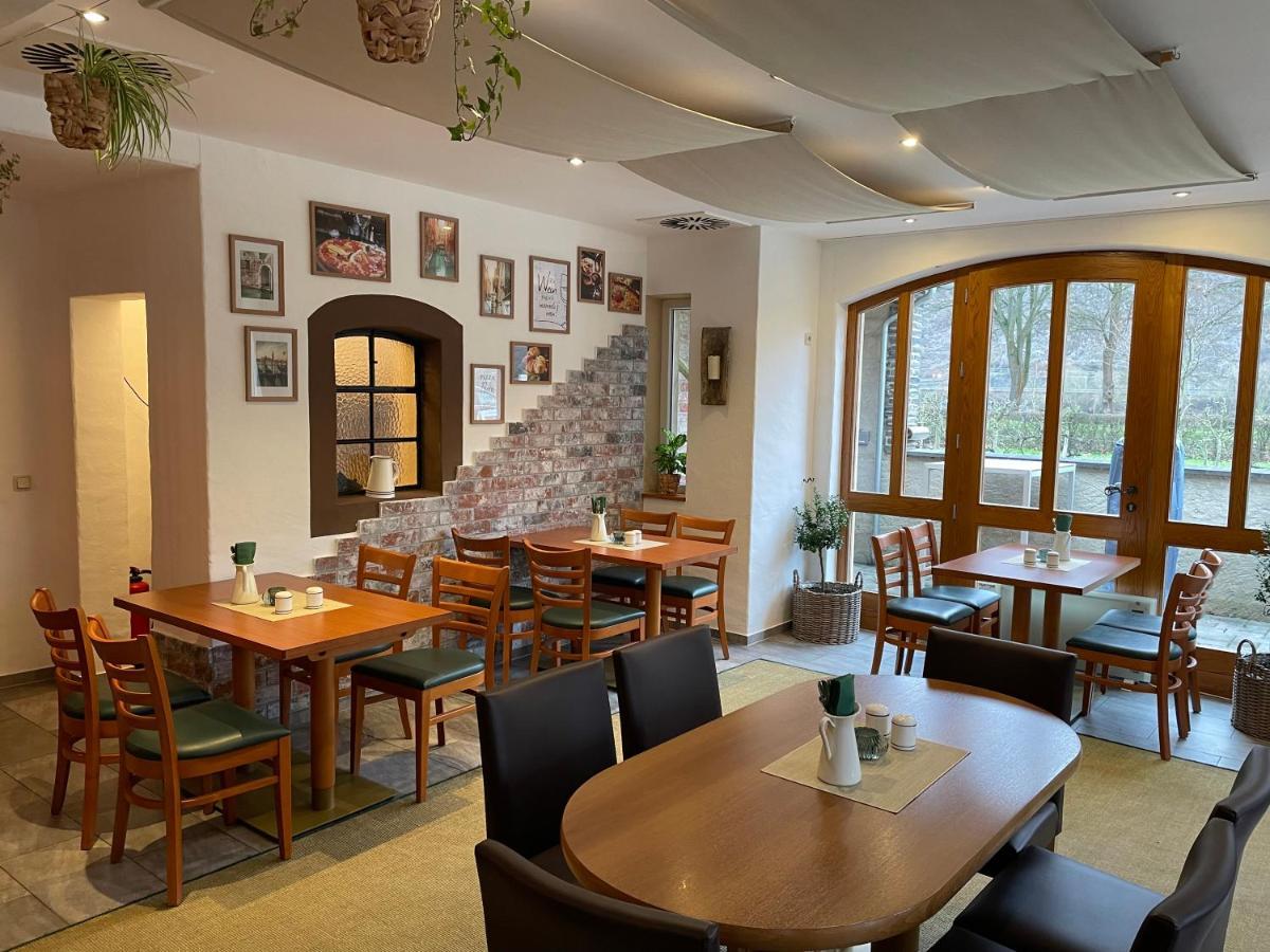 Ferienhaus Ausonius ノイマゲン・ダオン エクステリア 写真