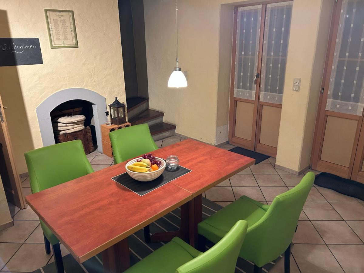 Ferienhaus Ausonius ノイマゲン・ダオン エクステリア 写真